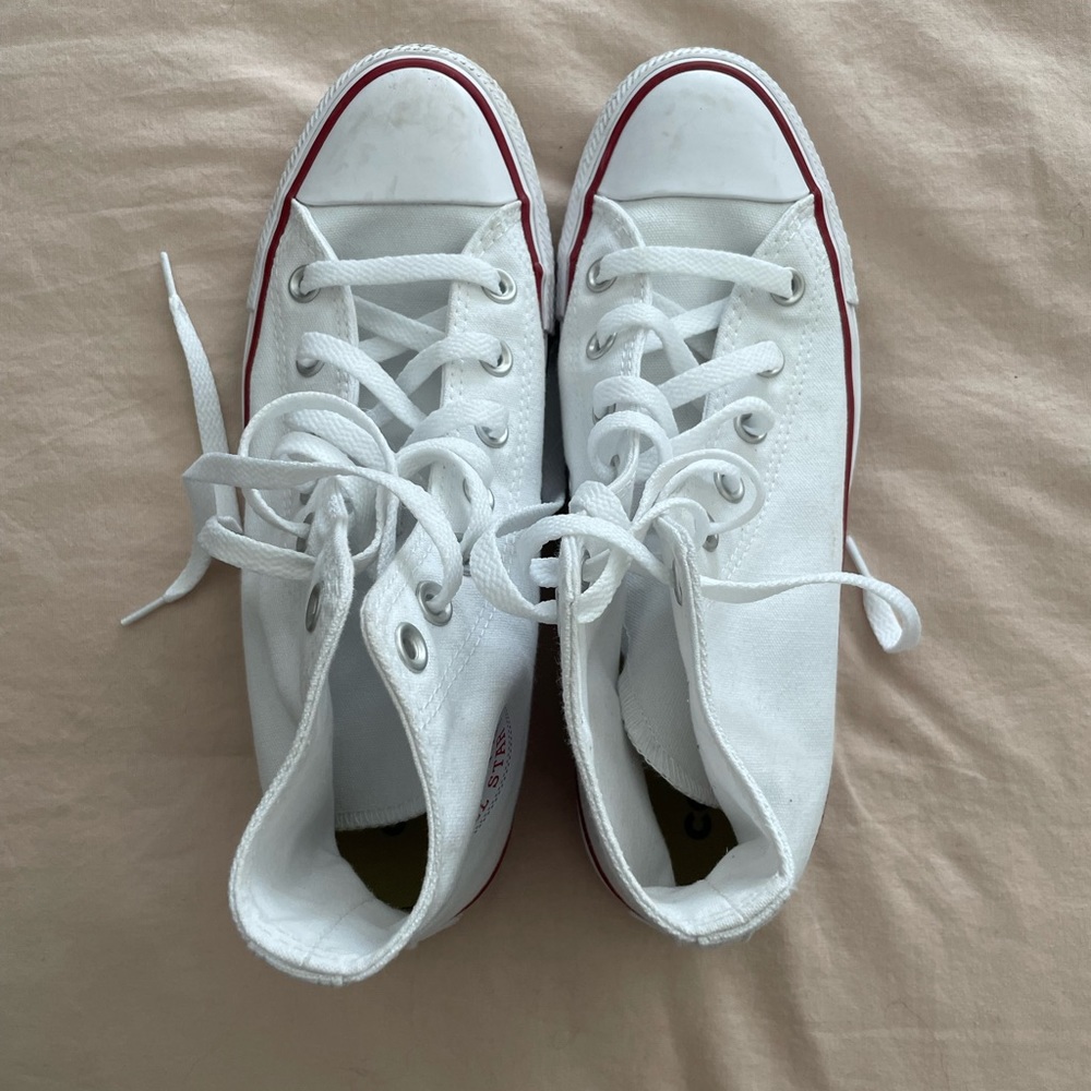 Popular white high tops - super cute for summer